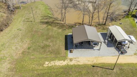 942 Lexi Lane Clifton TN 38425