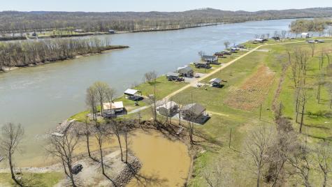 942 Lexi Lane Clifton TN 38425