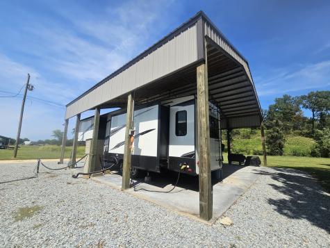 942 Lexi Lane Clifton TN 38425
