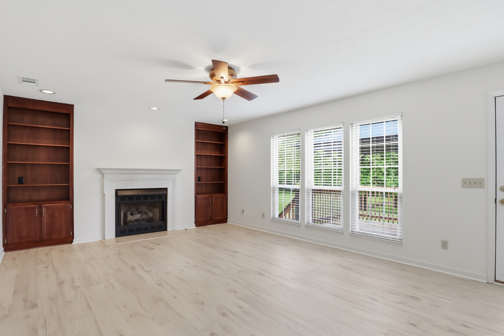 398 Clarkston Drive Smyrna TN 37167