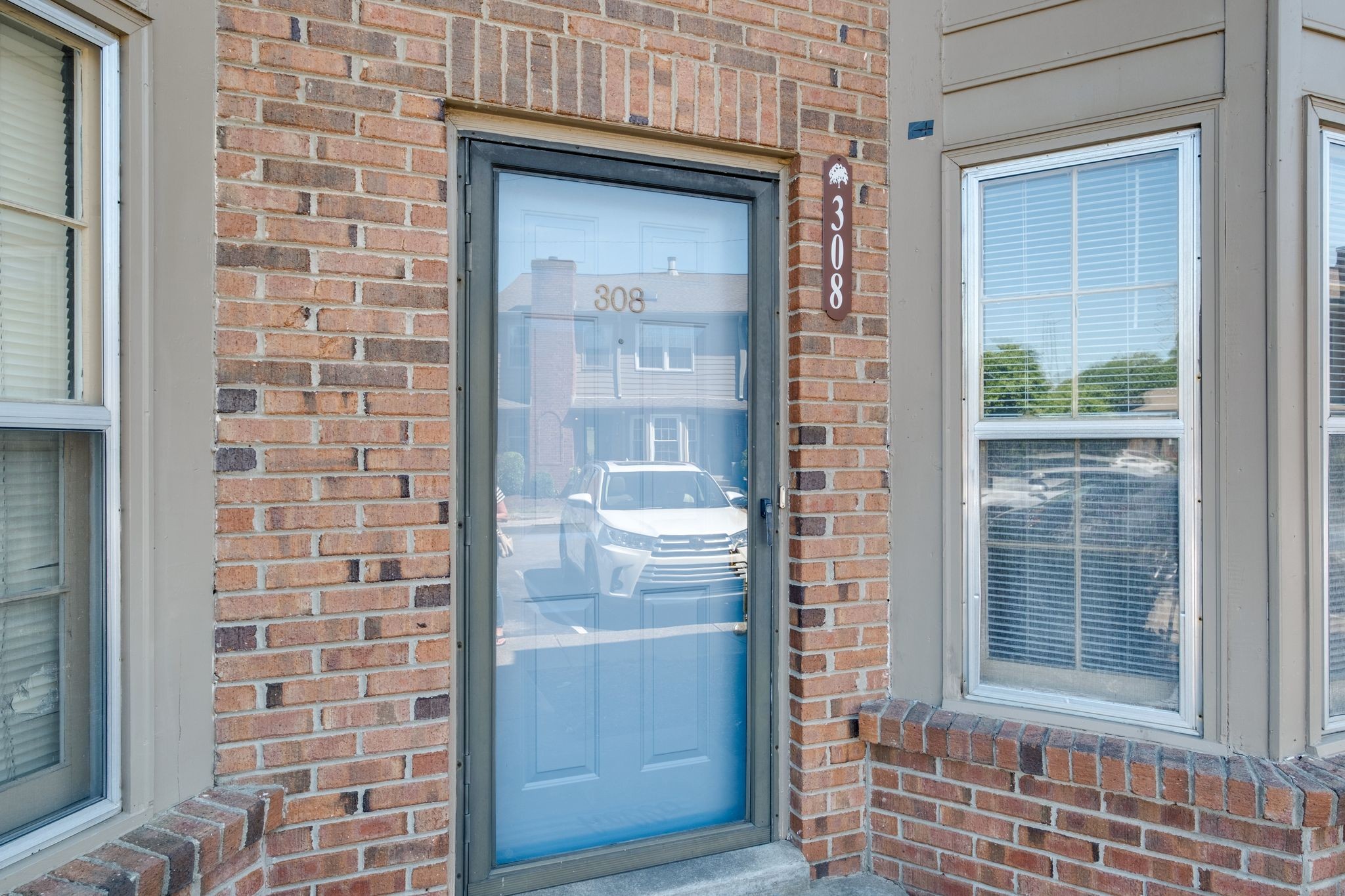 308 Hickory Place Nashville TN 37214