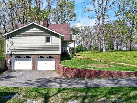 1040 Williams Drive White Bluff TN 37187