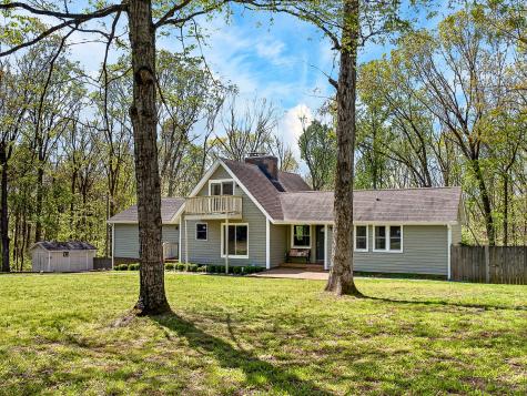 1040 Williams Drive White Bluff TN 37187