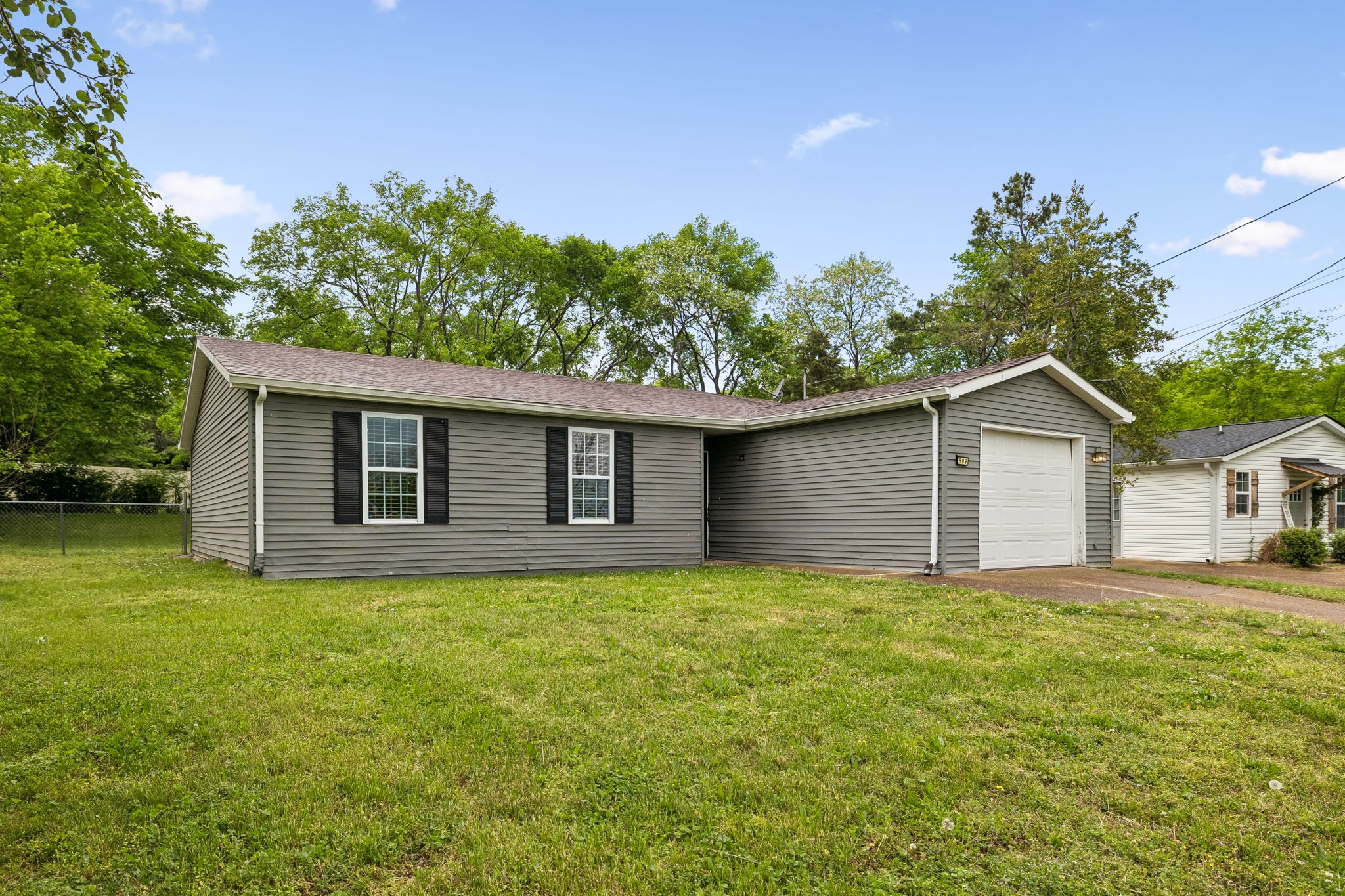 809 Fawn Lane Madison TN 37115