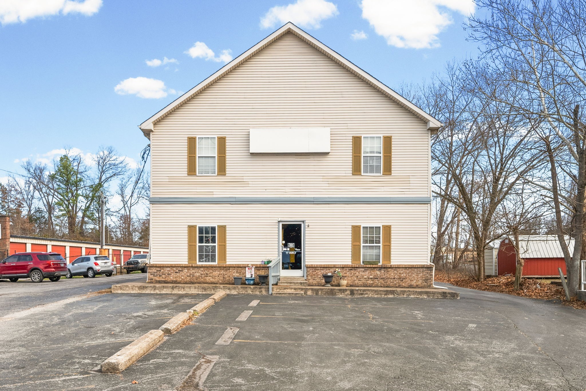1959 Fort Campbell Boulevard Clarksville TN 37042
