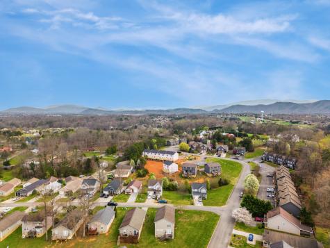 1479 William Holt Boulevard Sevierville TN 37862