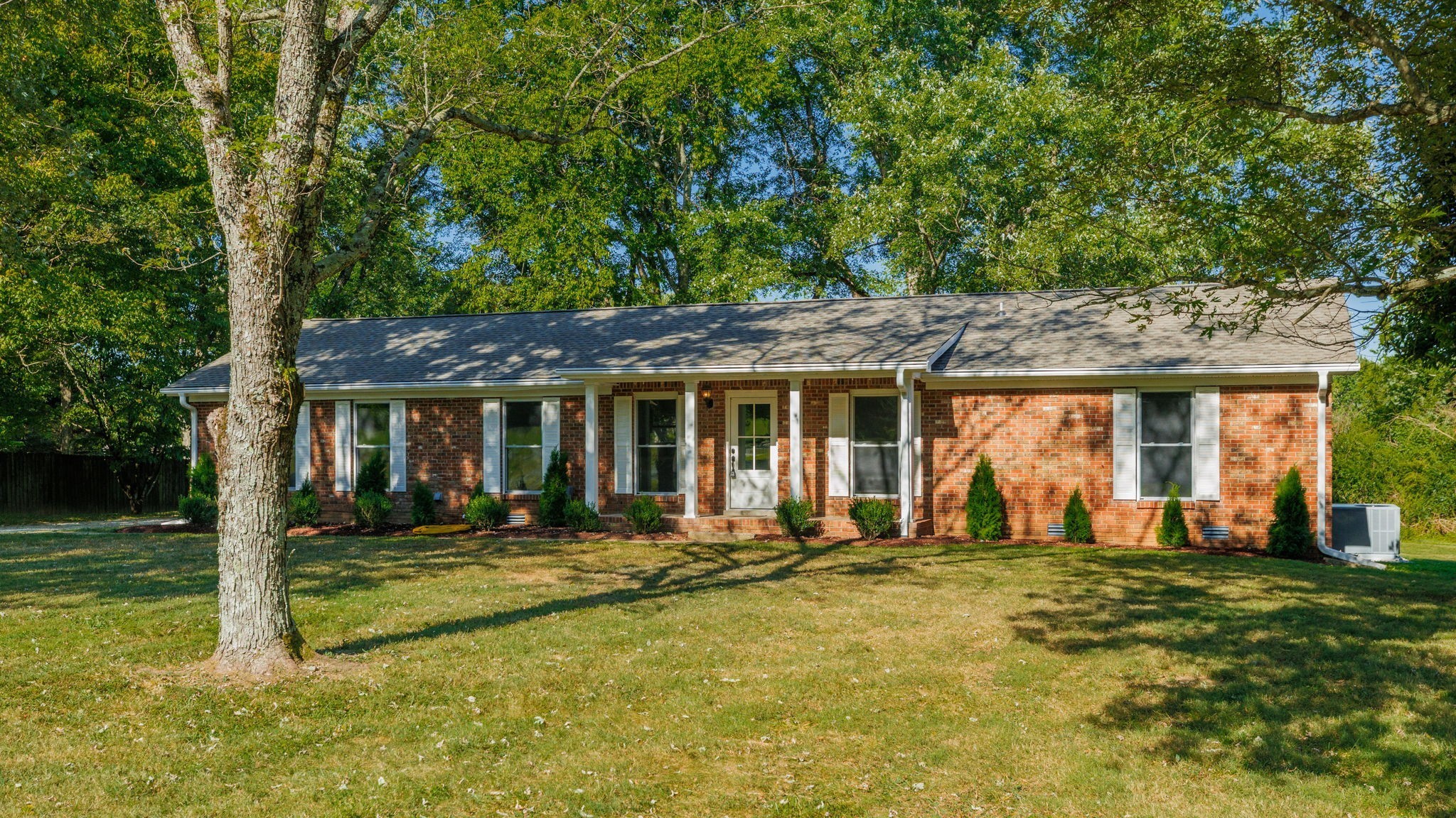 548 Hillside Lane Gallatin TN 37066