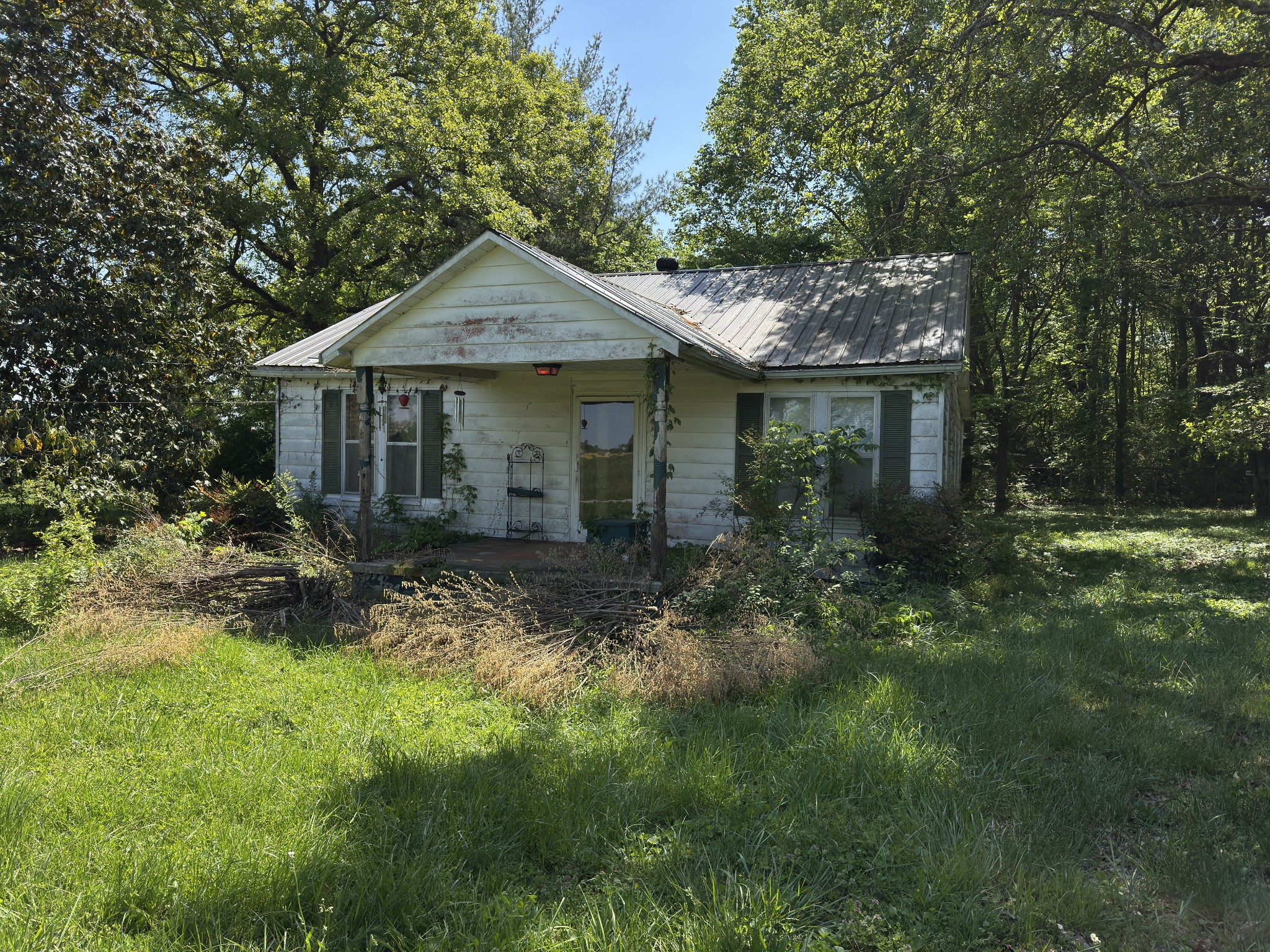 5312 Bluff Springs Road Mcminnville TN 37110