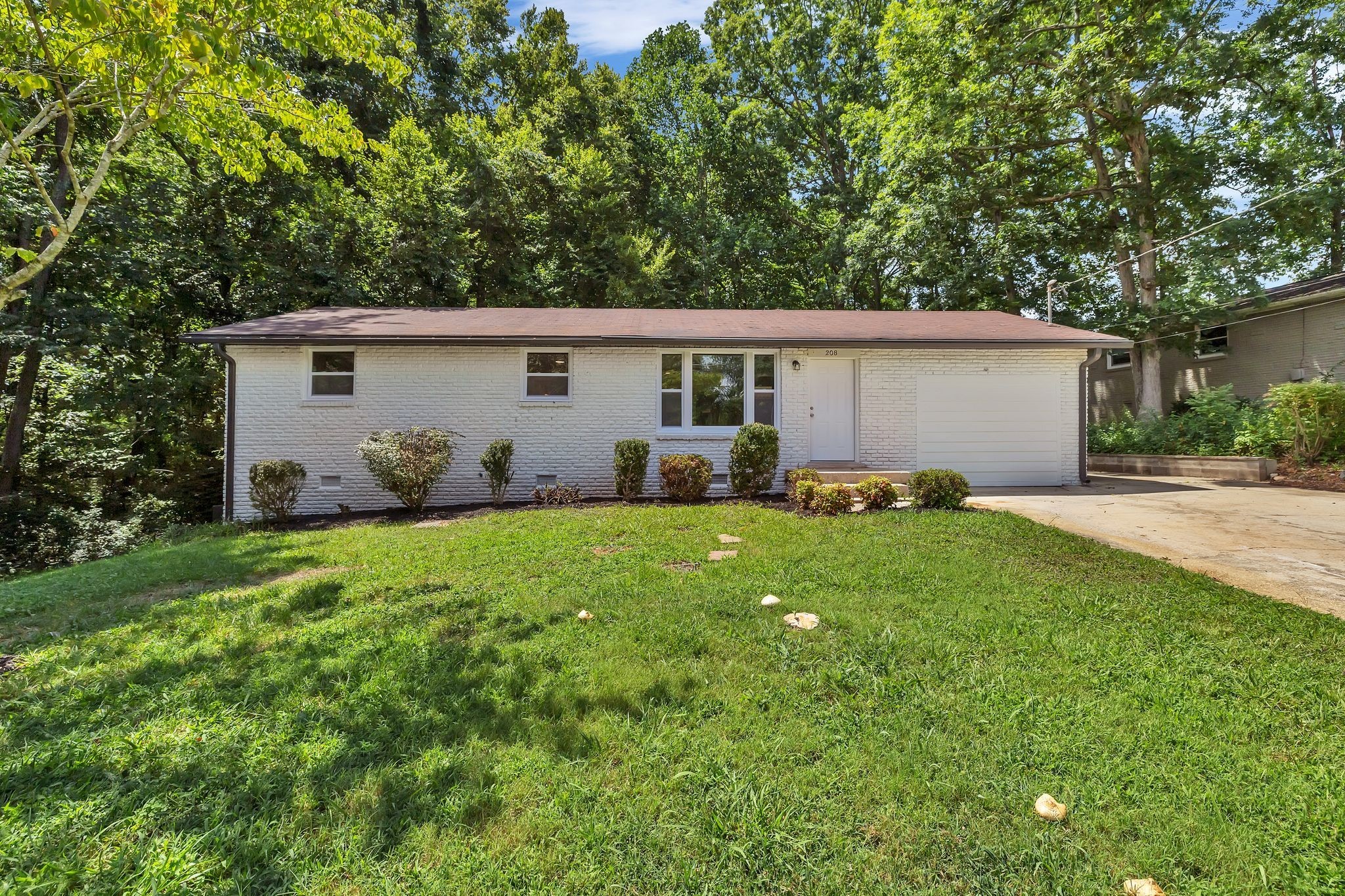 208 Lakeshore Drive Mcminnville TN 37110
