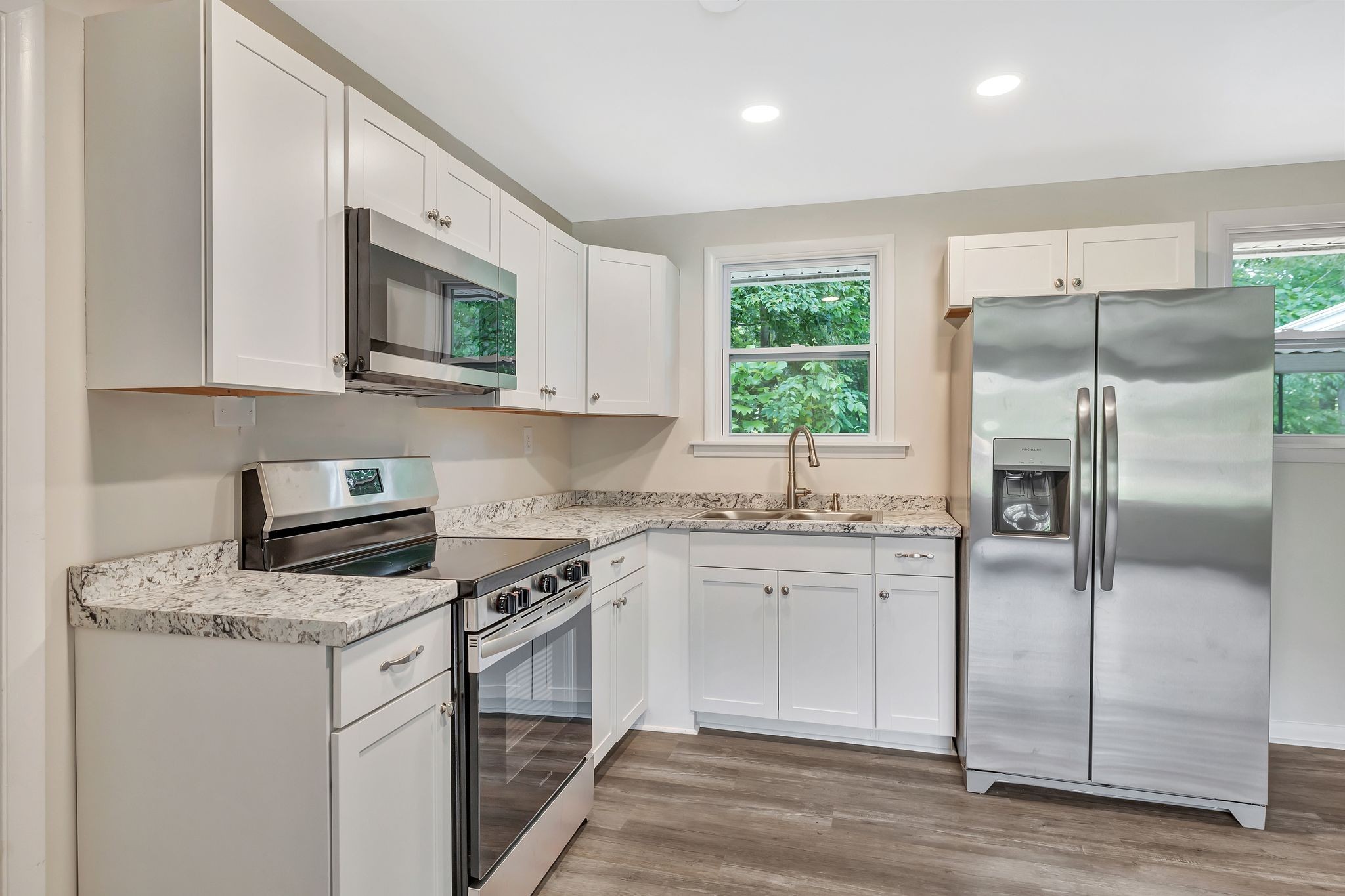 208 Lakeshore Drive Mcminnville TN 37110