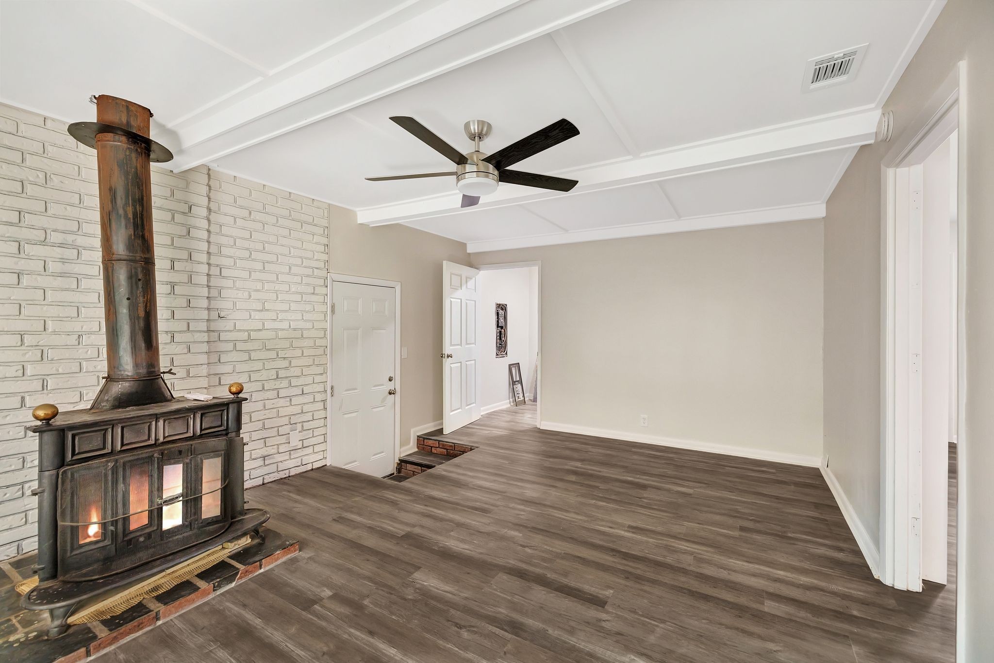 208 Lakeshore Drive Mcminnville TN 37110