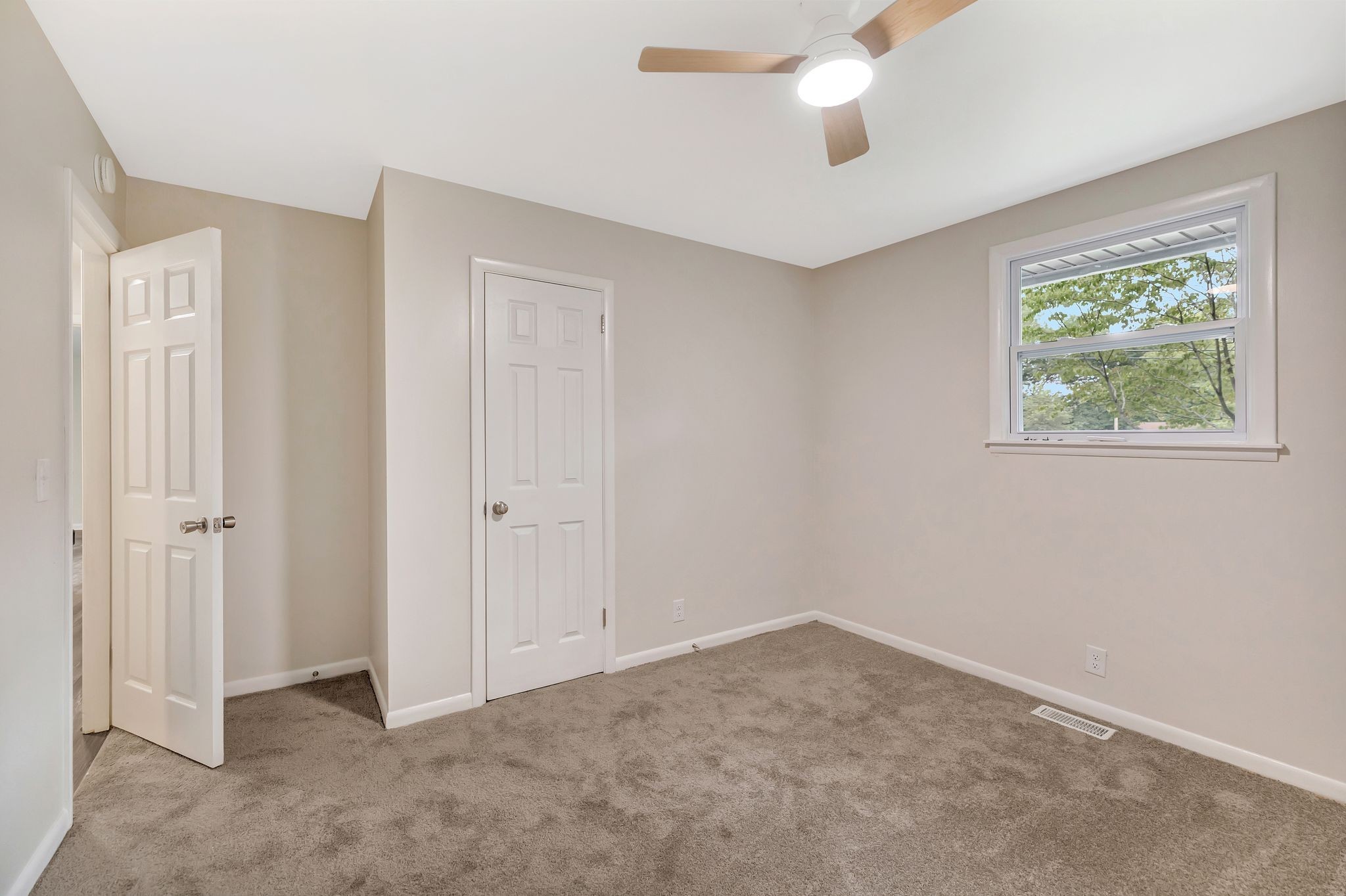 208 Lakeshore Drive Mcminnville TN 37110