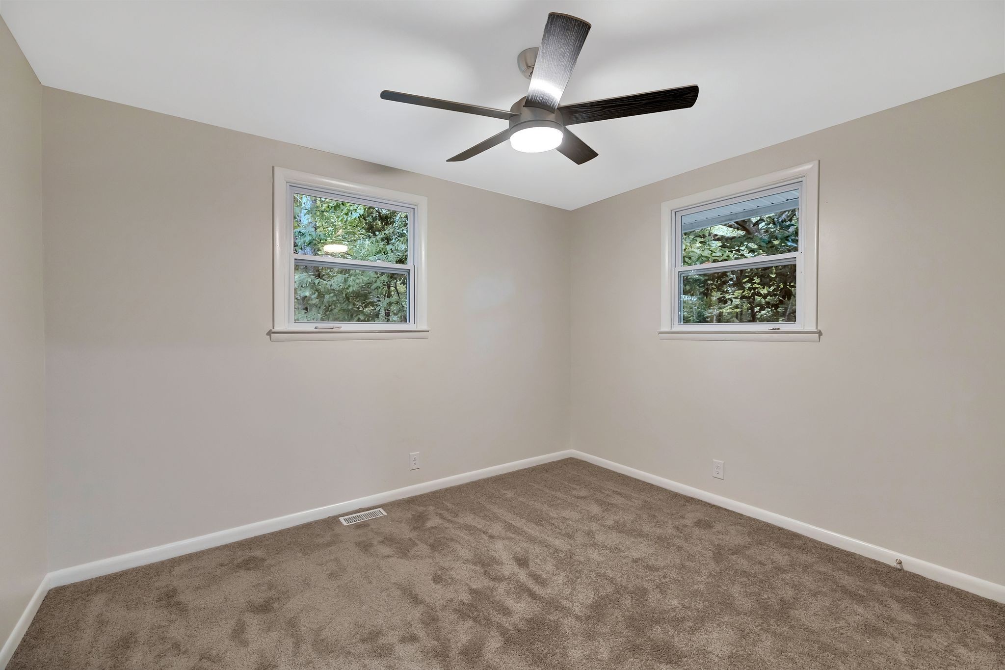 208 Lakeshore Drive Mcminnville TN 37110
