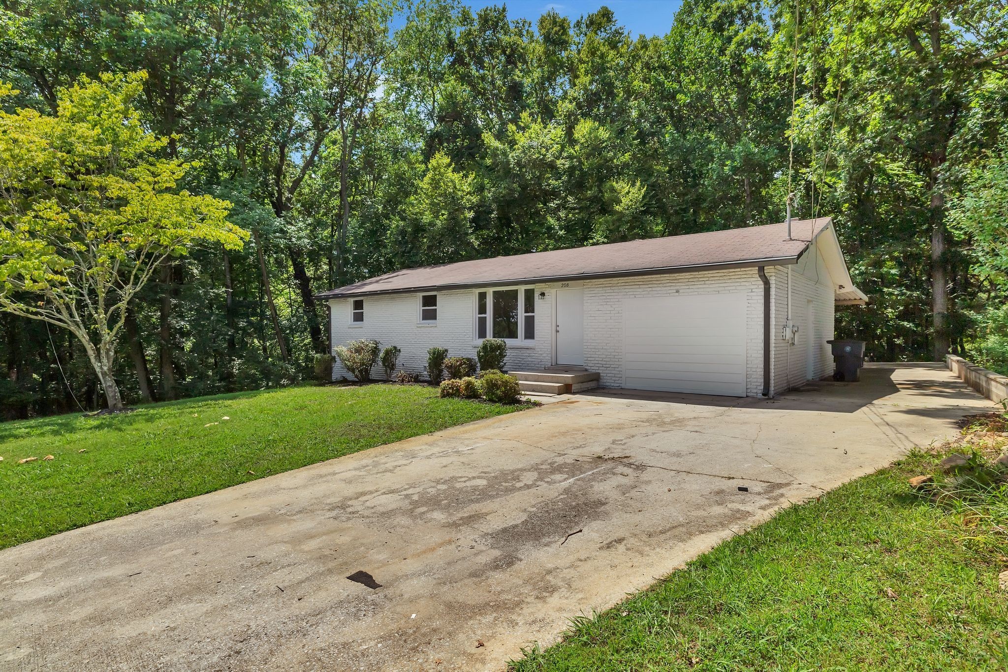 208 Lakeshore Drive Mcminnville TN 37110