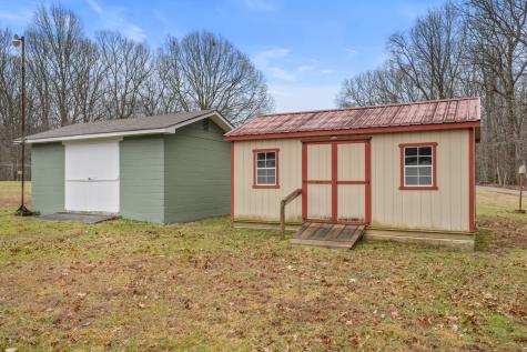 1544 Midway Road Sewanee TN 37375