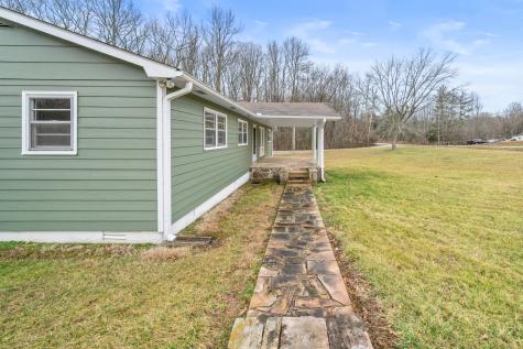 1544 Midway Road Sewanee TN 37375