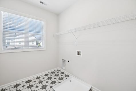 355 Carver Connection Lebanon TN 37087