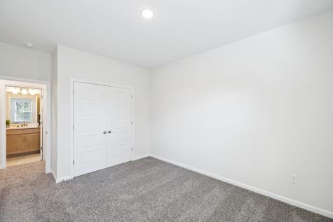 355 Carver Connection Lebanon TN 37087