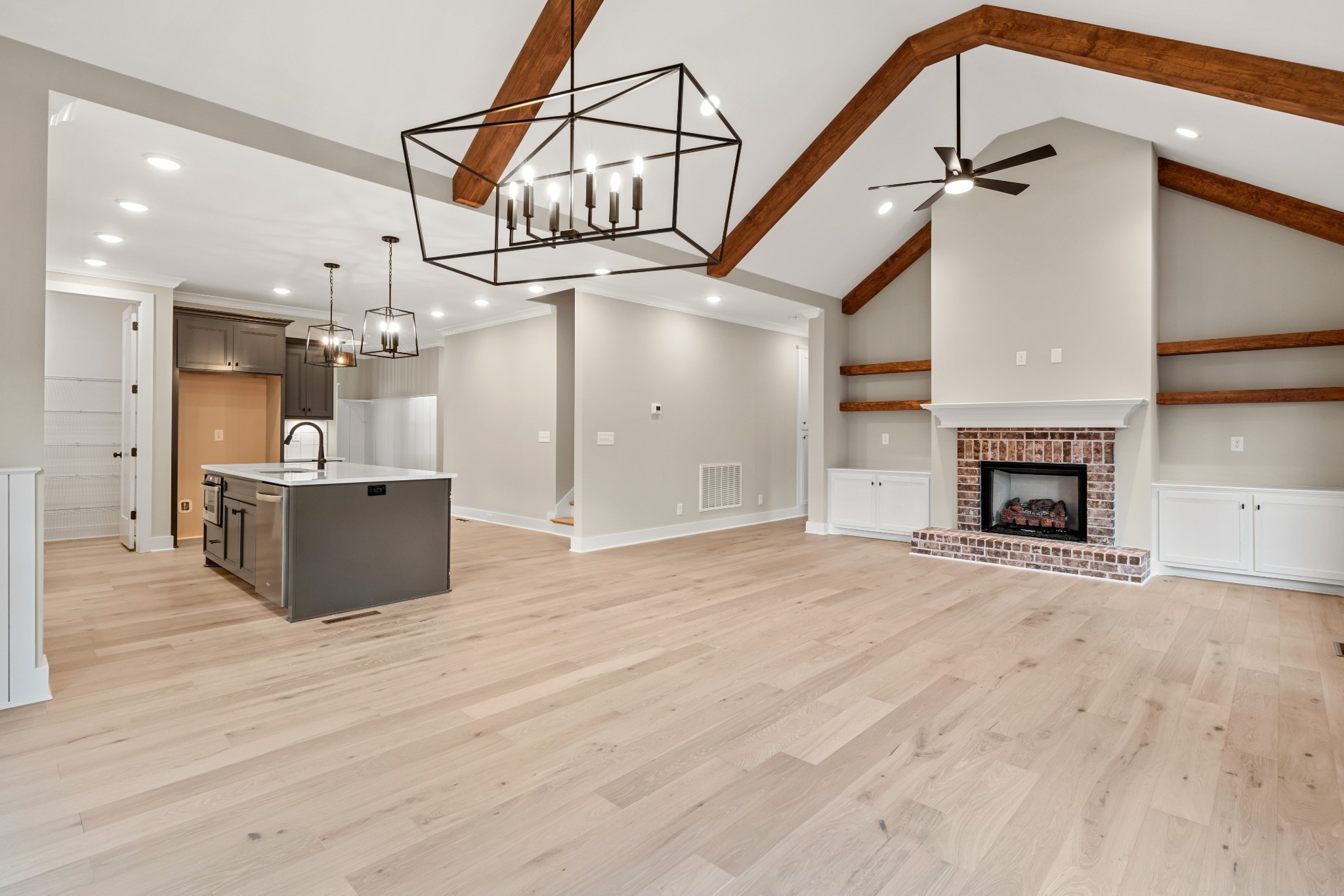2016 Wt Chandler Boulevard #83 Gallatin TN 37066