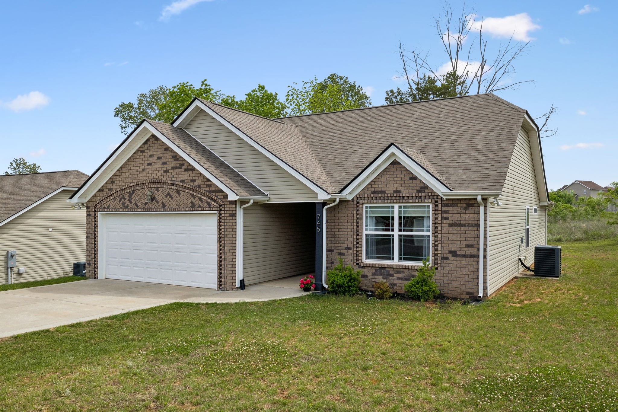 745 Cedar Lane Springfield TN 37172