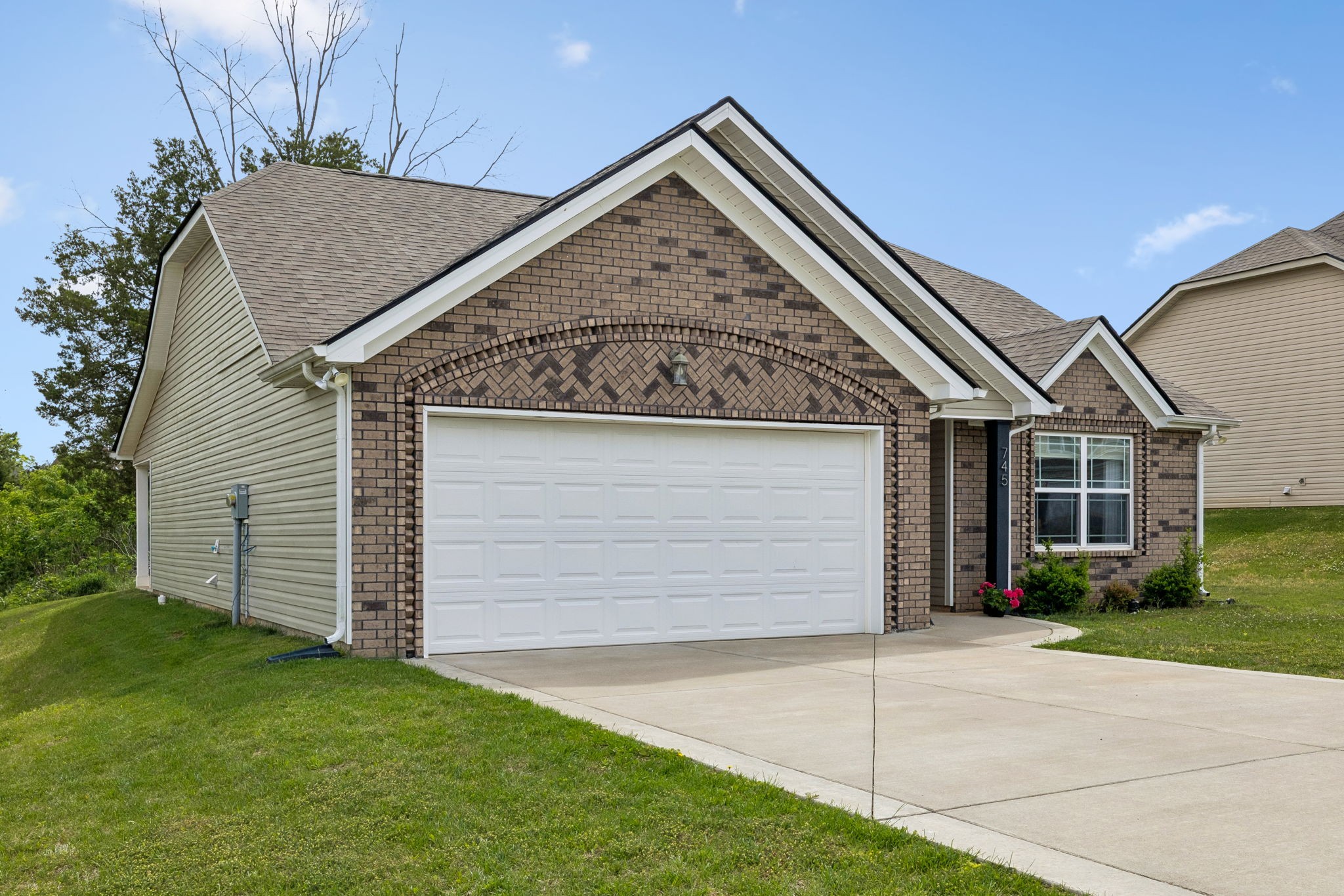 745 Cedar Lane Springfield TN 37172