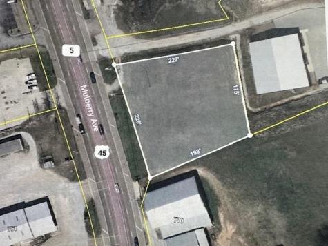745 Mulberry Avenue Selmer TN 38375
