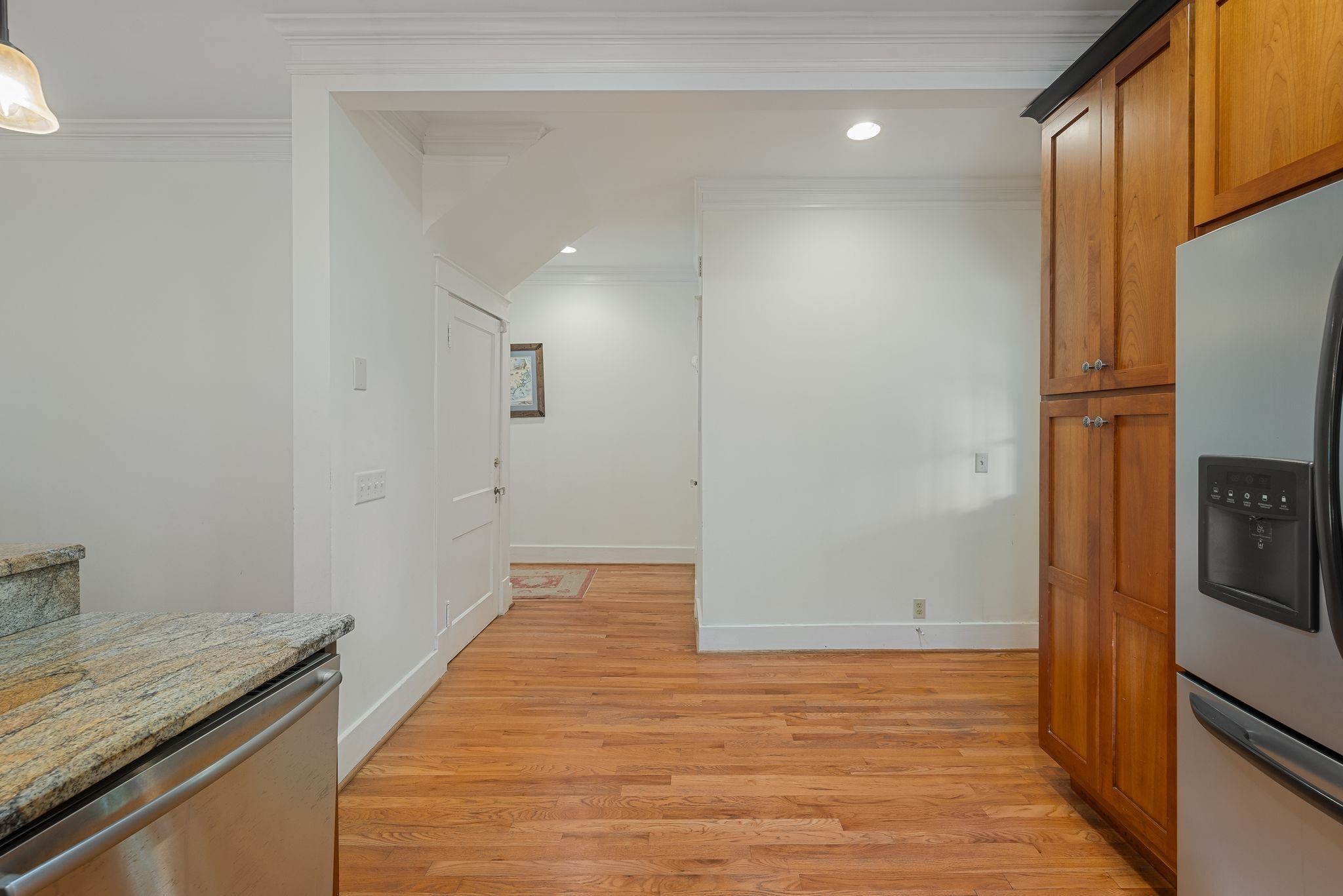 2402 Oakland Avenue Nashville TN 37212