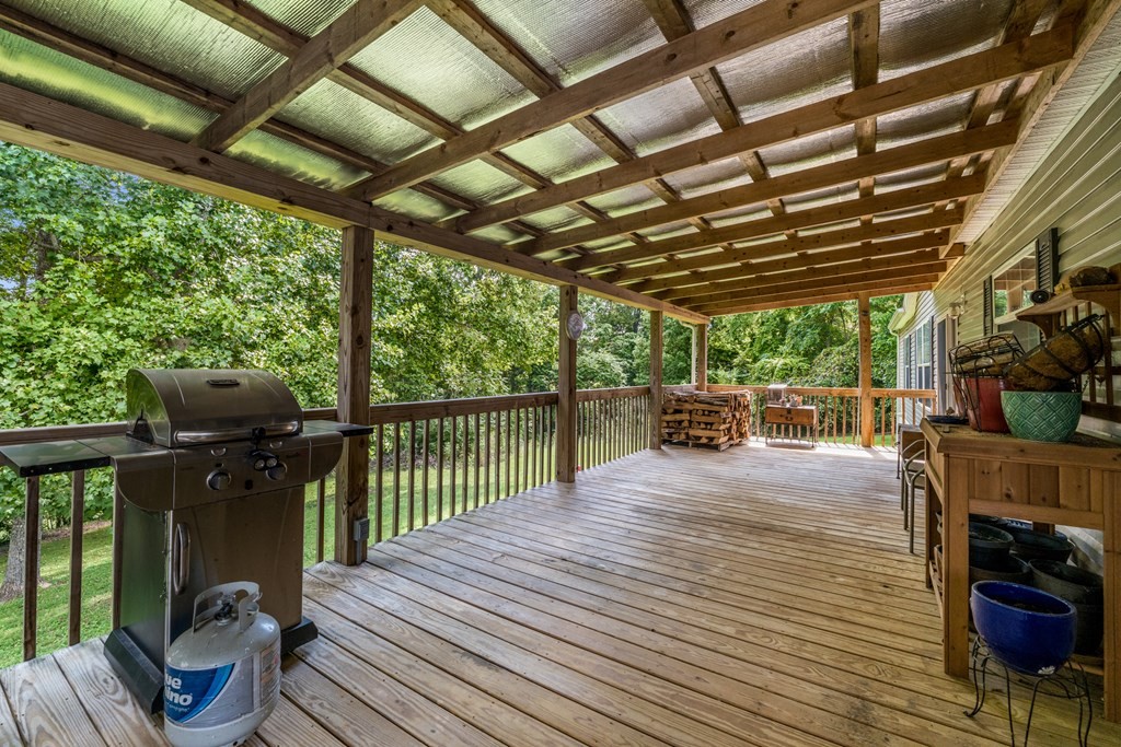 6826 Smithville Highway Silver Point TN 38582