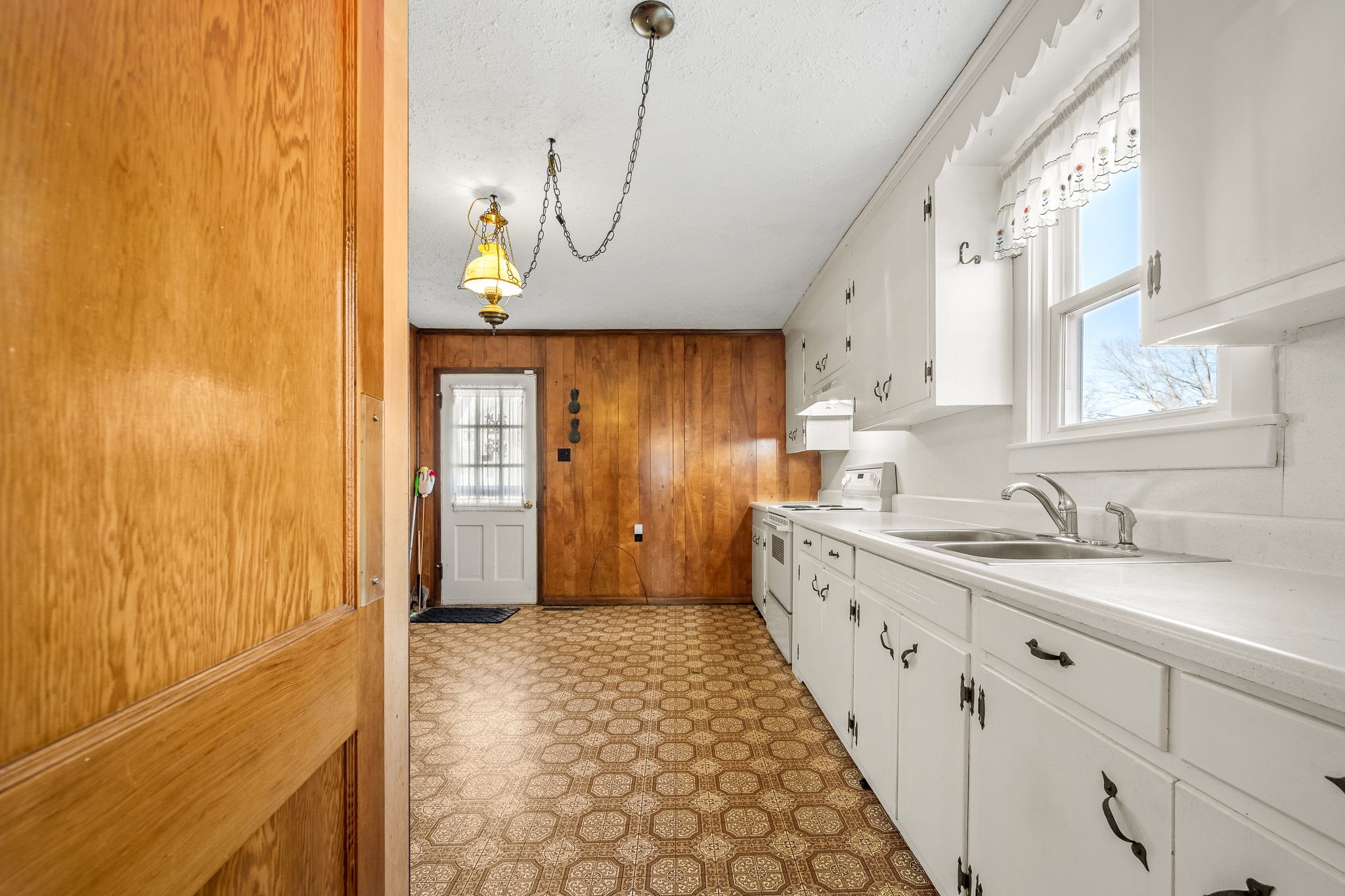 122 Anderson Drive Tullahoma TN 37388