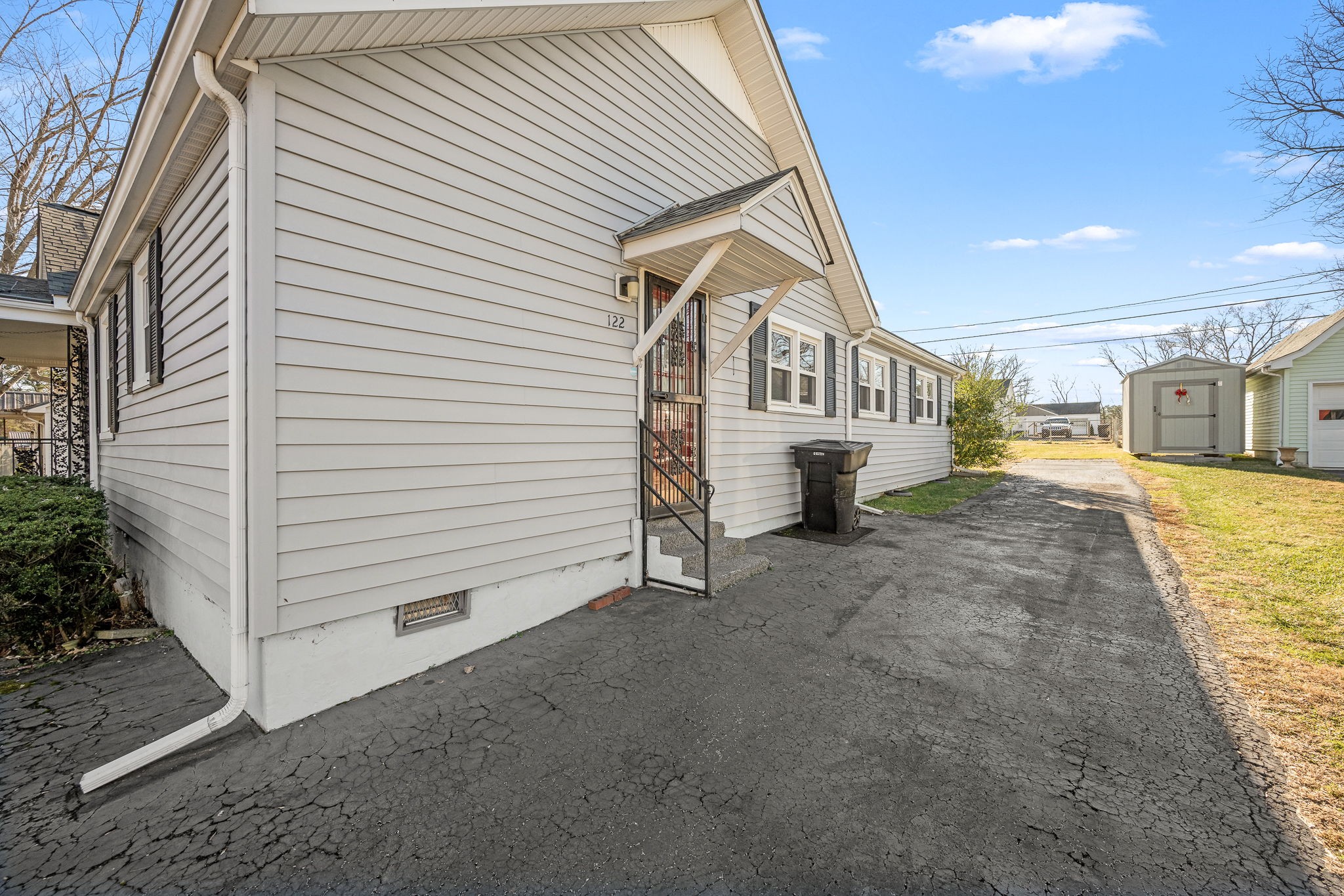 122 Anderson Drive Tullahoma TN 37388