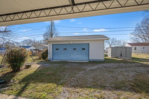 122 Anderson Drive Tullahoma TN 37388