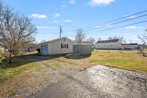 122 Anderson Drive Tullahoma TN 37388
