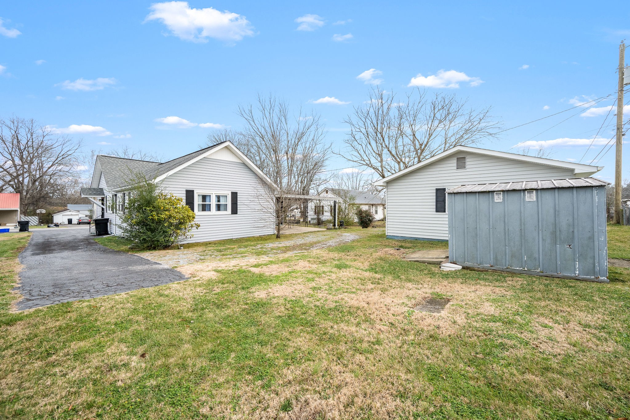 122 Anderson Drive Tullahoma TN 37388