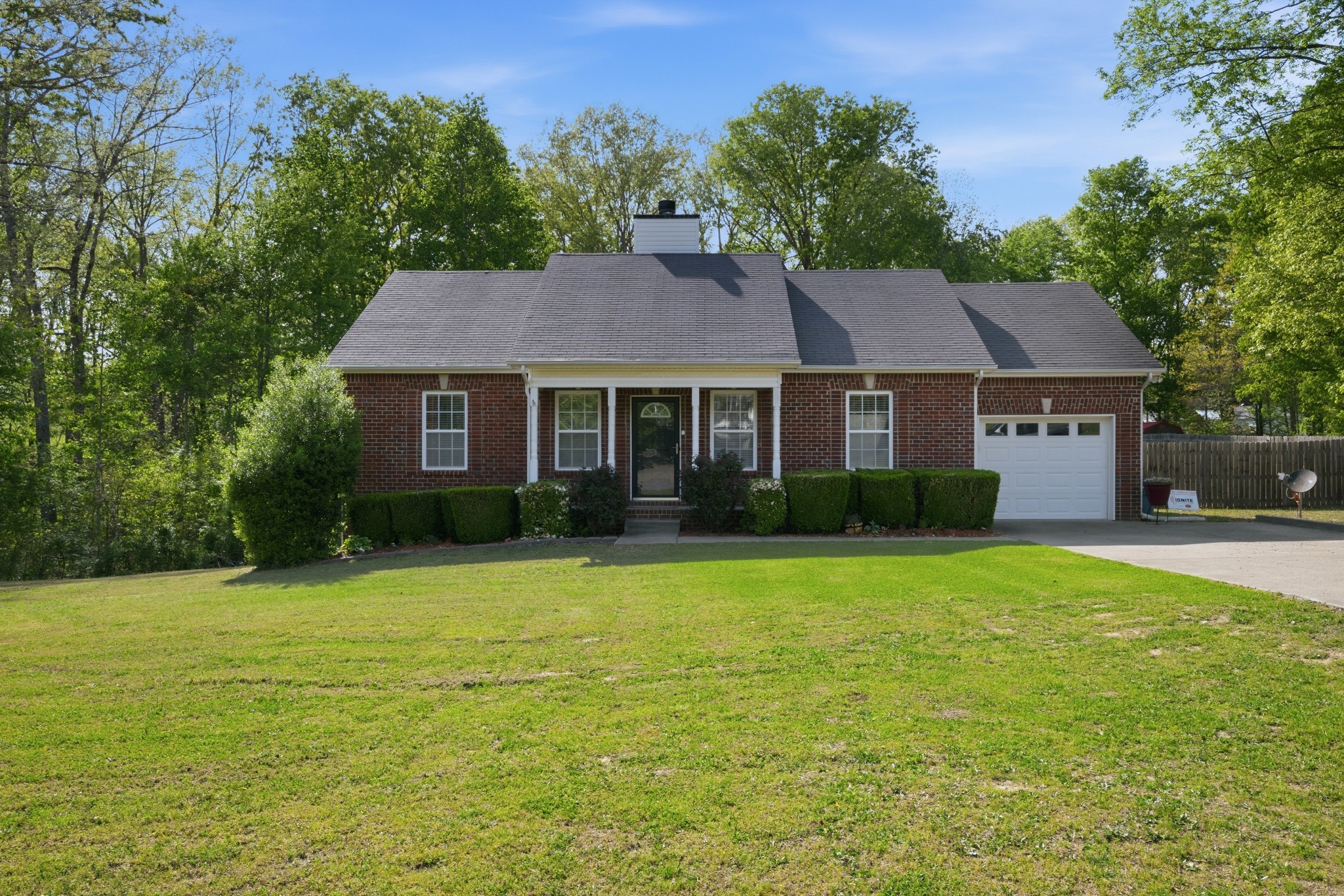 504 Daugherty Lane Burns TN 37029