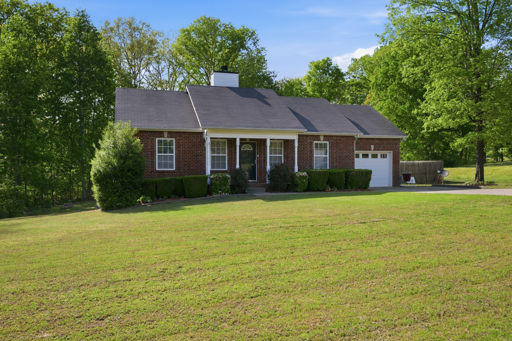 504 Daugherty Lane Burns TN 37029