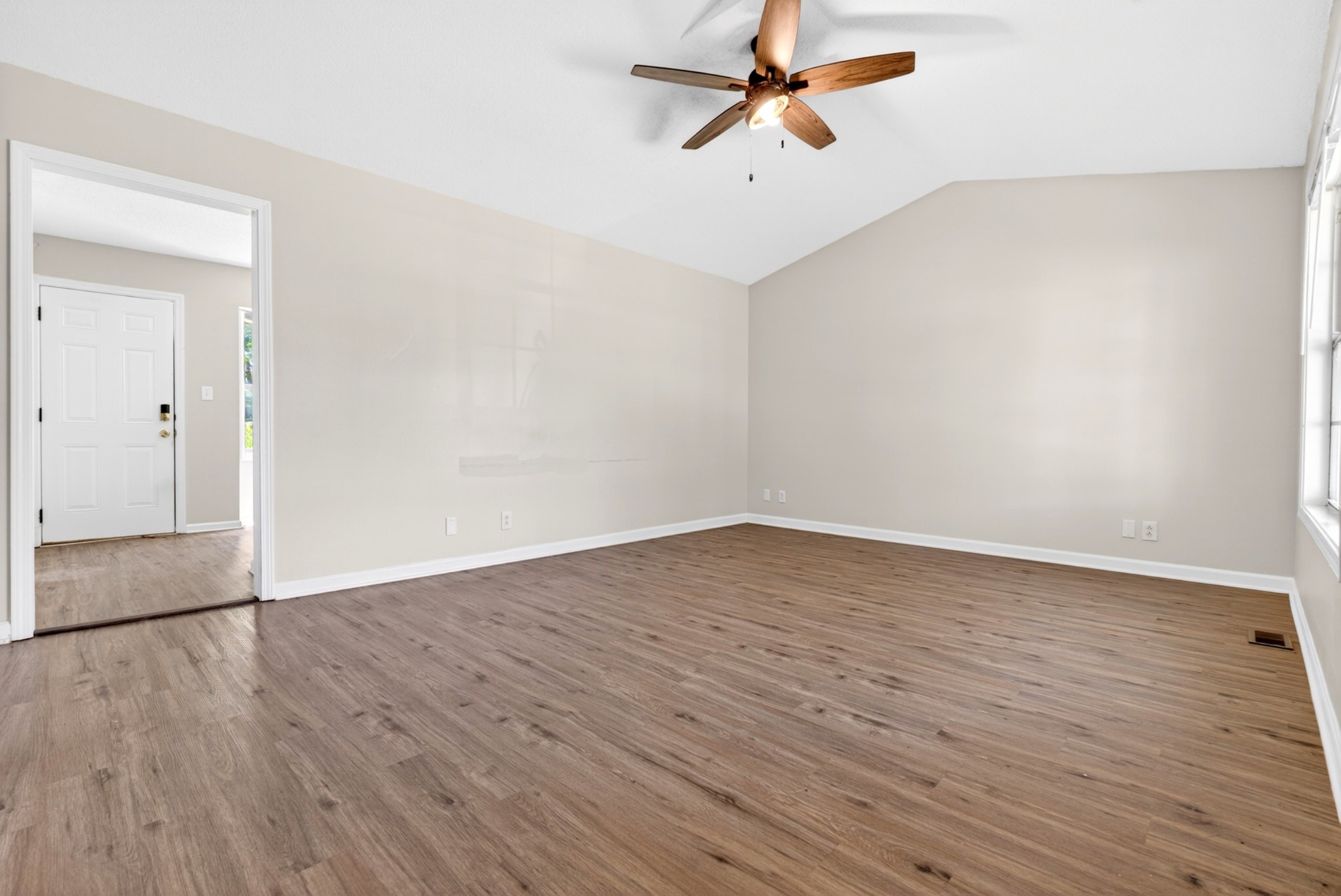 214 Mark Spitz Drive Clarksville TN 37042