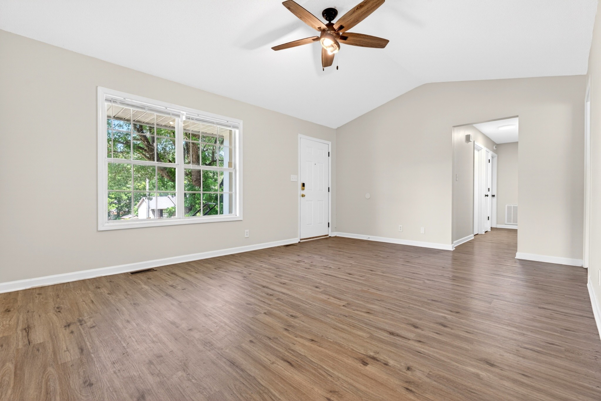 214 Mark Spitz Drive Clarksville TN 37042