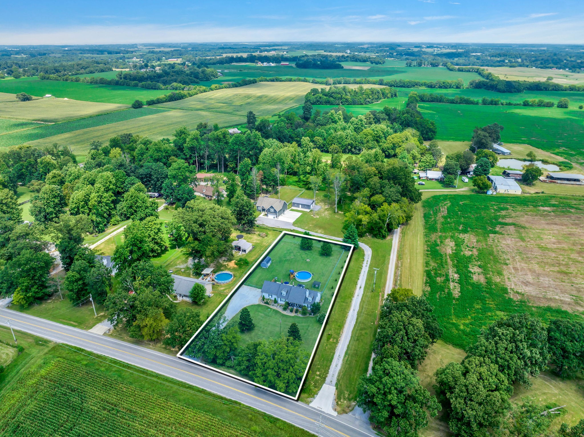 6486 Highway 25 E Springfield TN 37172