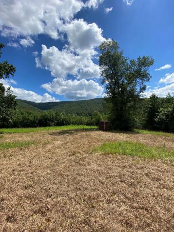 738 Sinking Cove Road Sherwood TN 37376