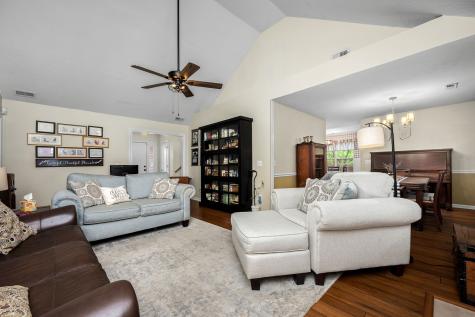 3342 Meadowhill Drive Murfreesboro TN 37130