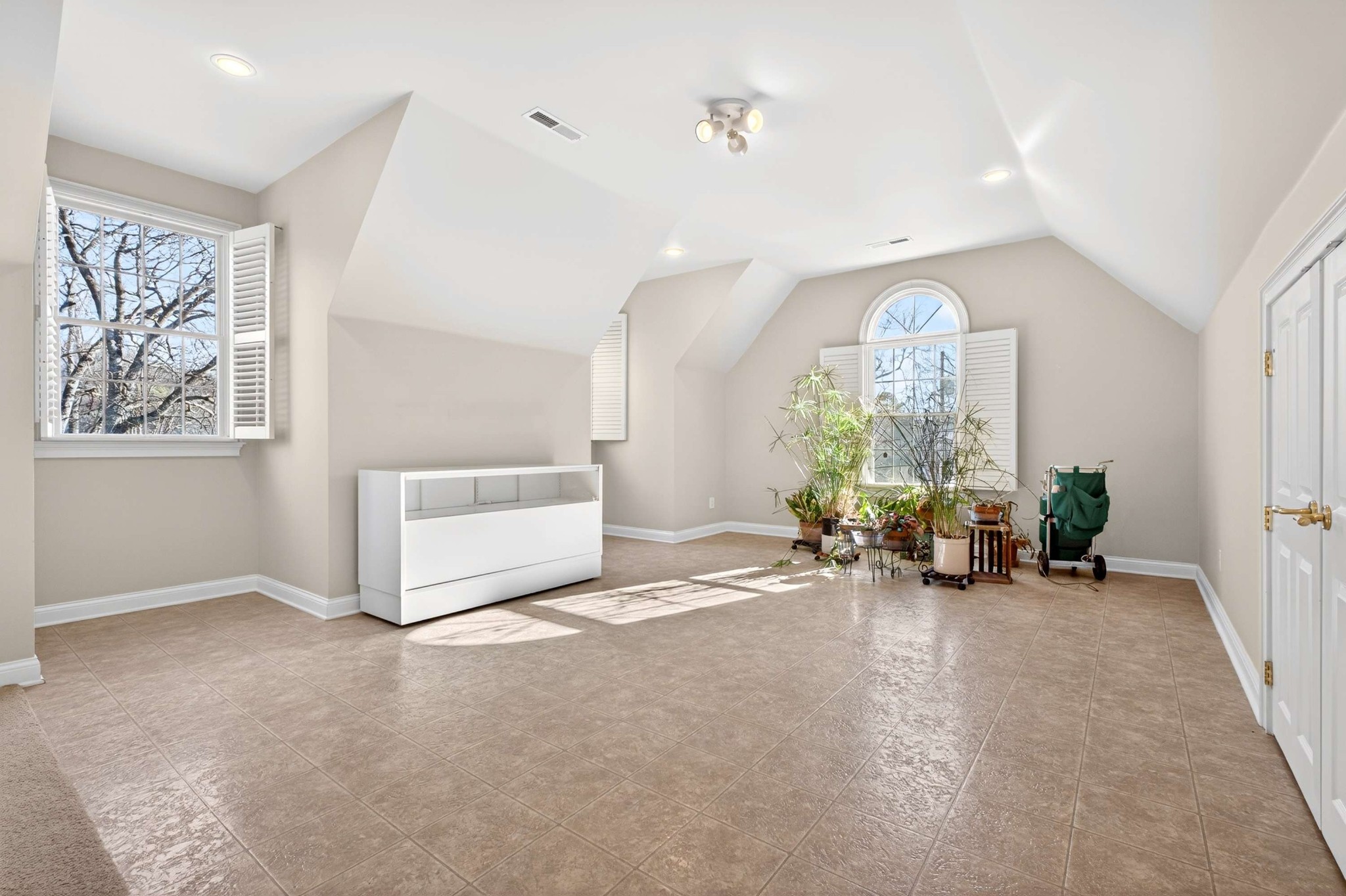1228 Mary Helen Drive Nashville TN 37220