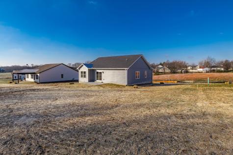 1524 Angus Way Greenbrier TN 37073