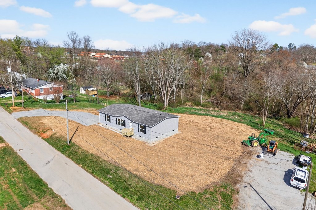 206 Church Street Spencer TN 38585
