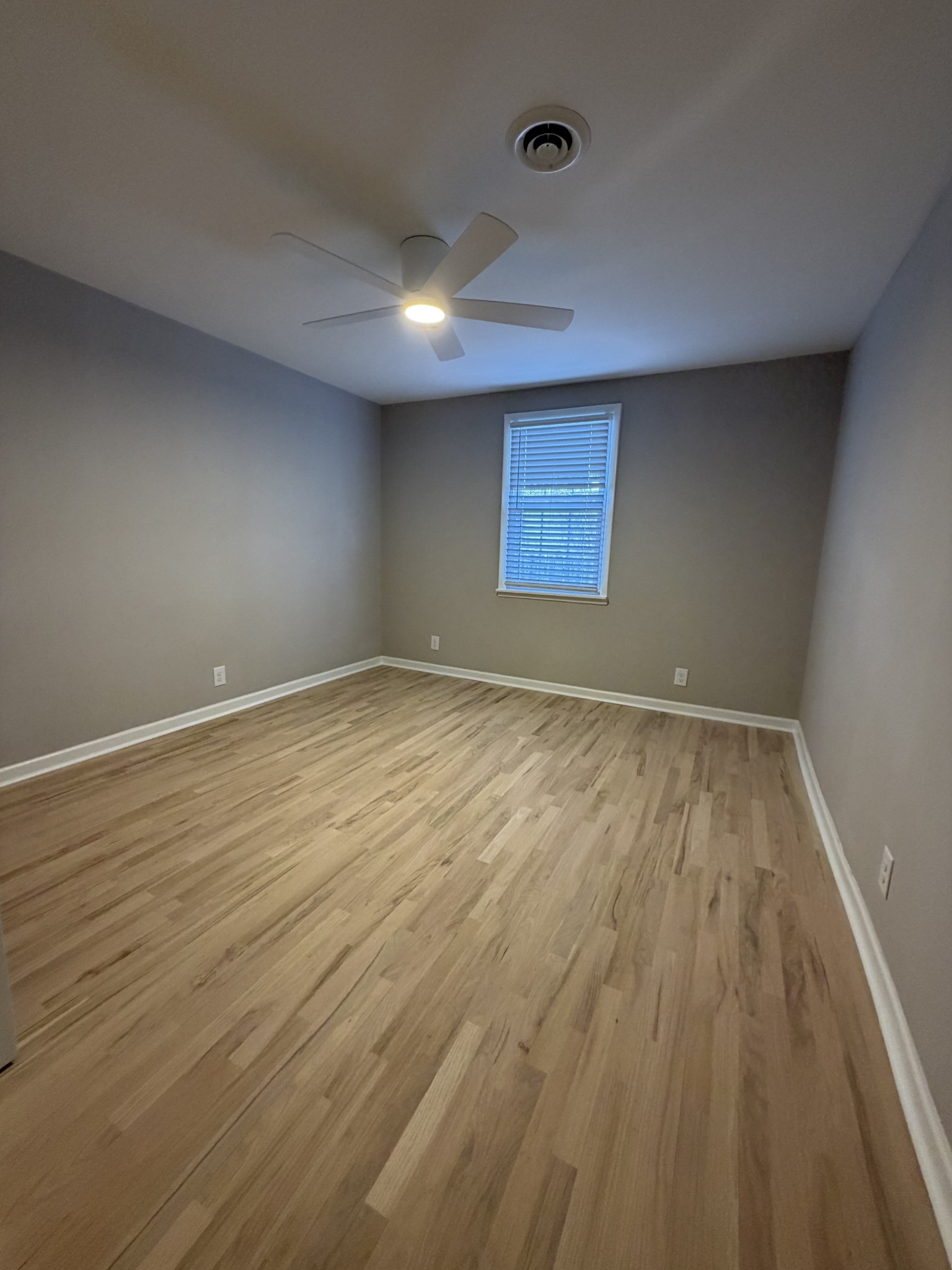 1727 21st Ave, N Nashville TN 37208