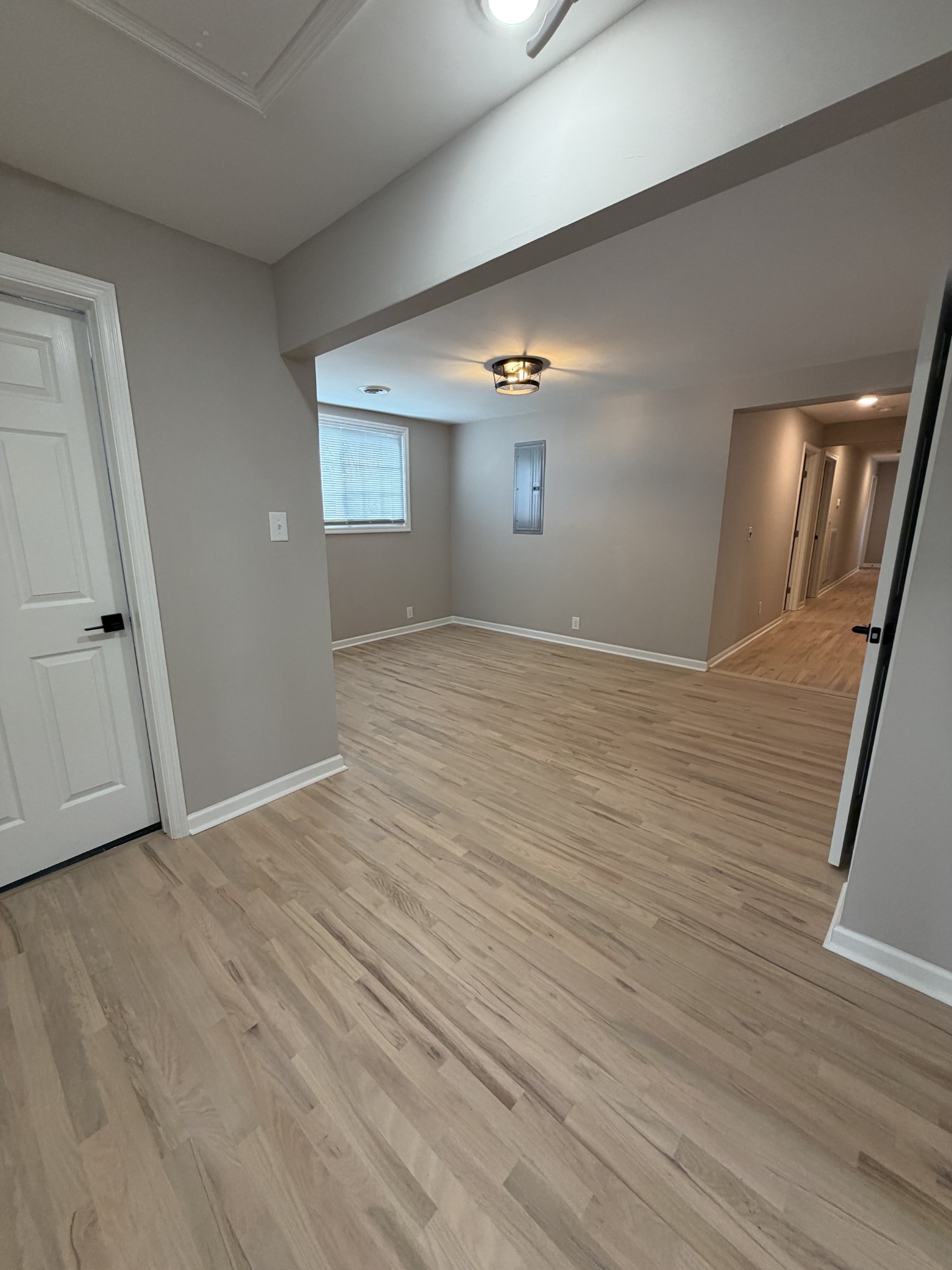 1727 21st Ave, N Nashville TN 37208