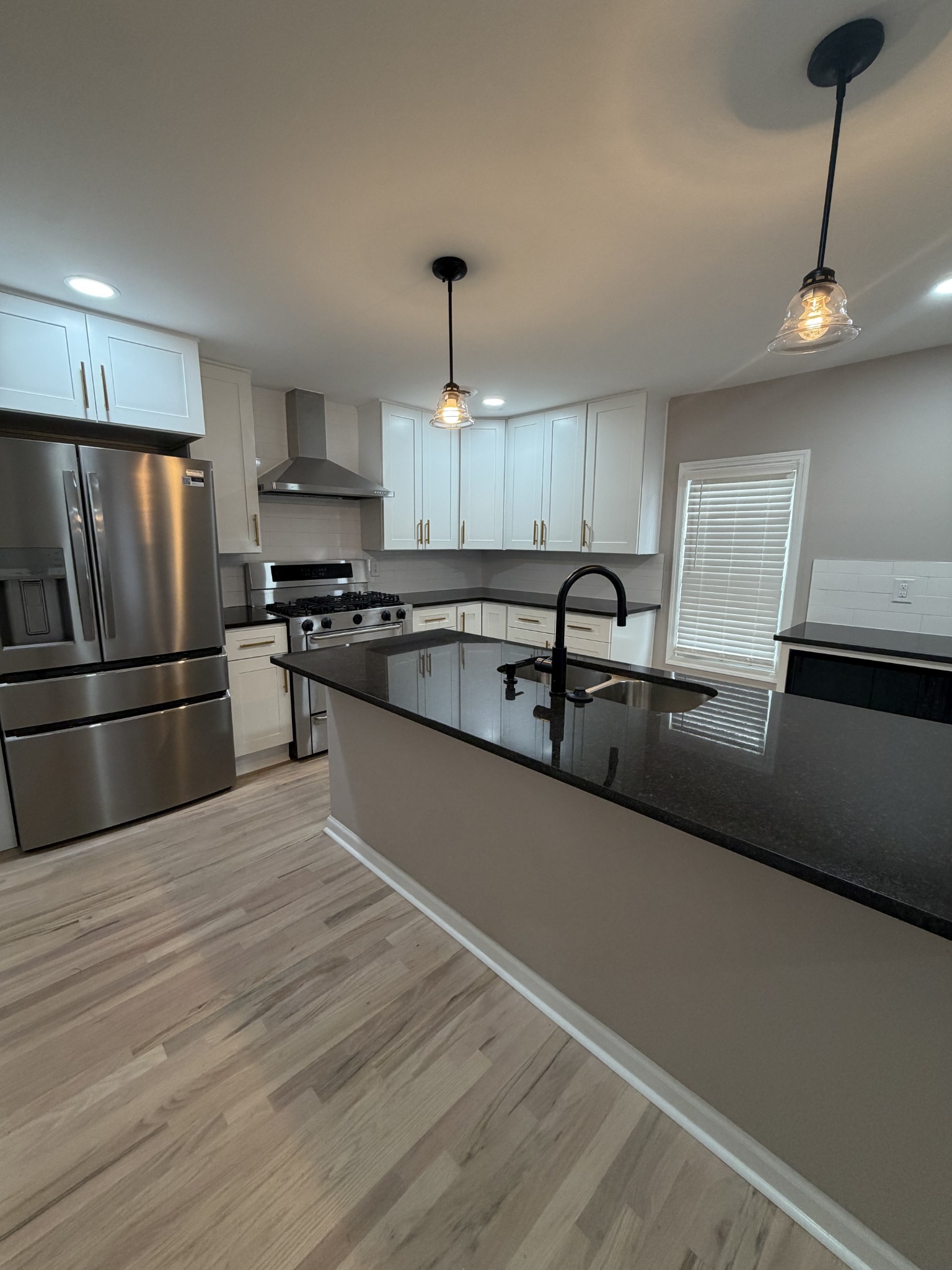 1727 21st Ave, N Nashville TN 37208