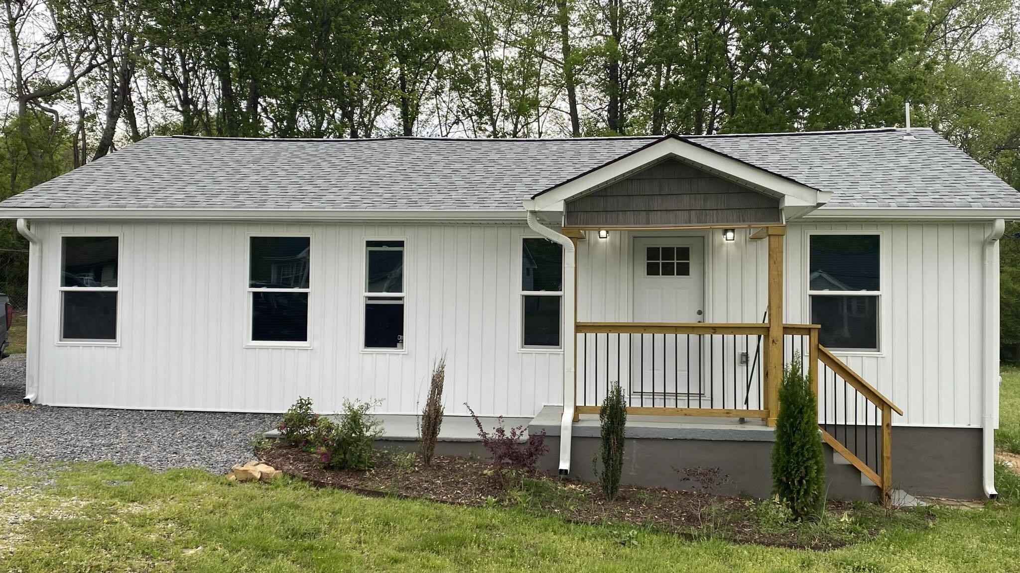 3329 Center Street Chattanooga TN 37419