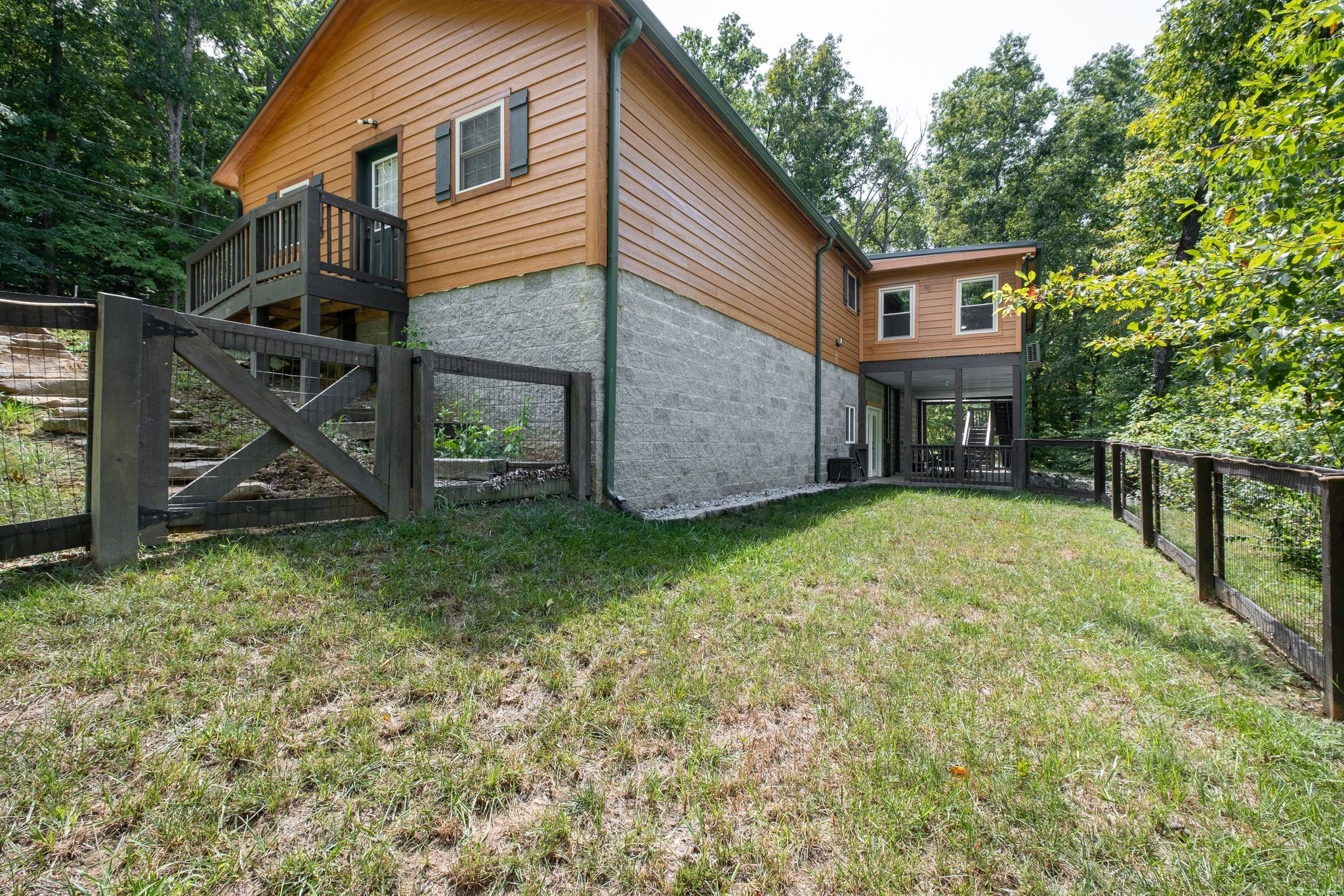 2614 Distillery Road Greenbrier TN 37073