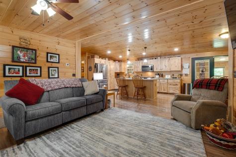 2614 Distillery Road Greenbrier TN 37073