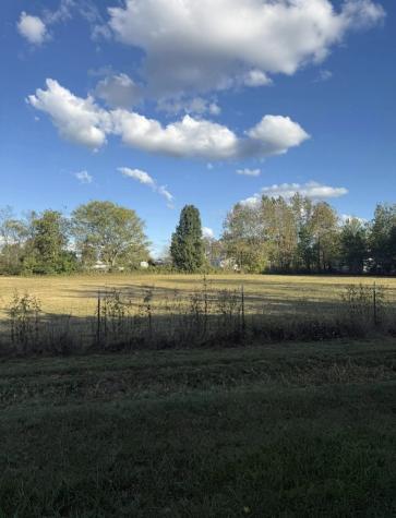 454 W Boiling Springs Road Portland TN 37148